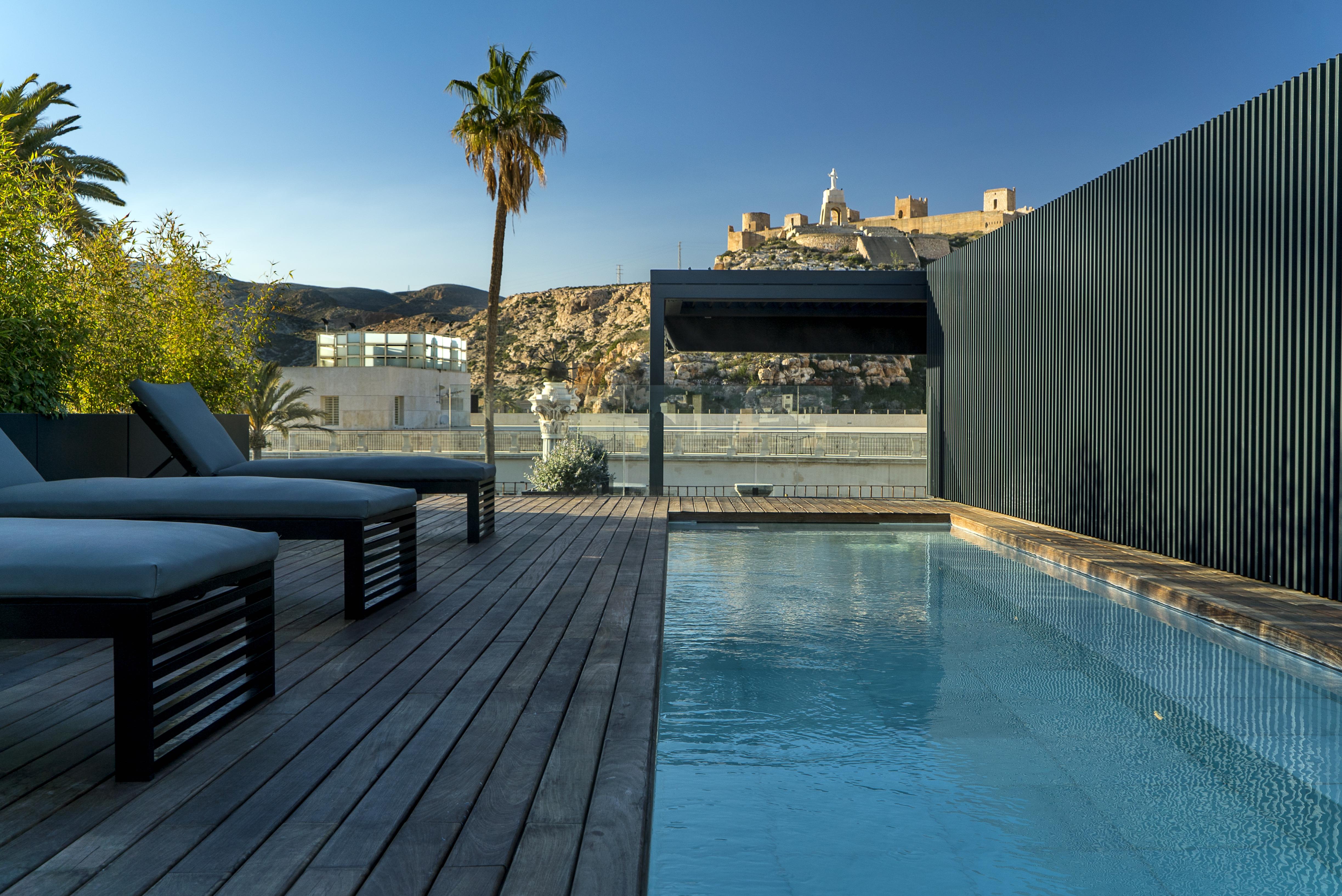 Aire Hotel & Ancient Baths Almeria Bagian luar foto
