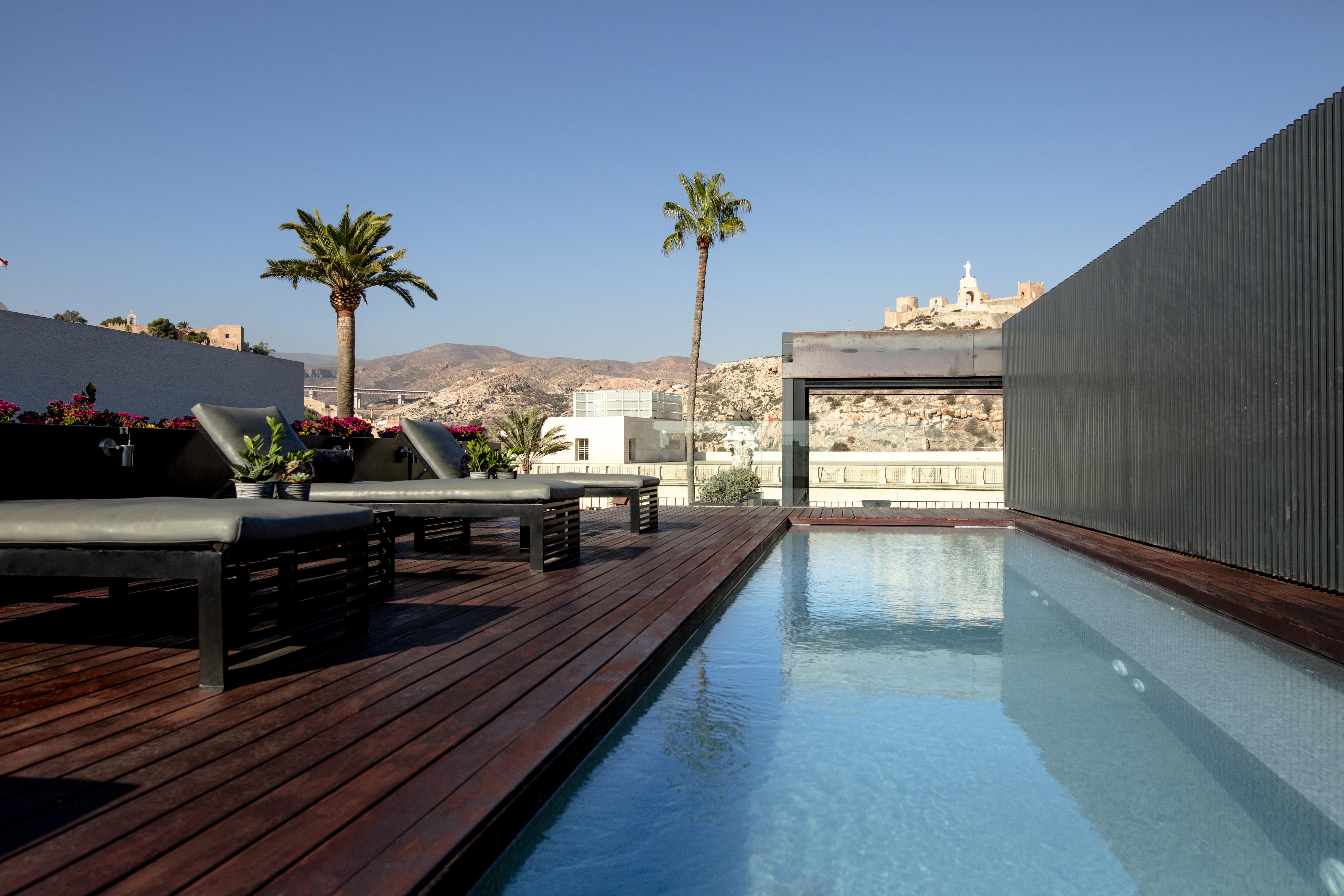 Aire Hotel & Ancient Baths Almeria Bagian luar foto
