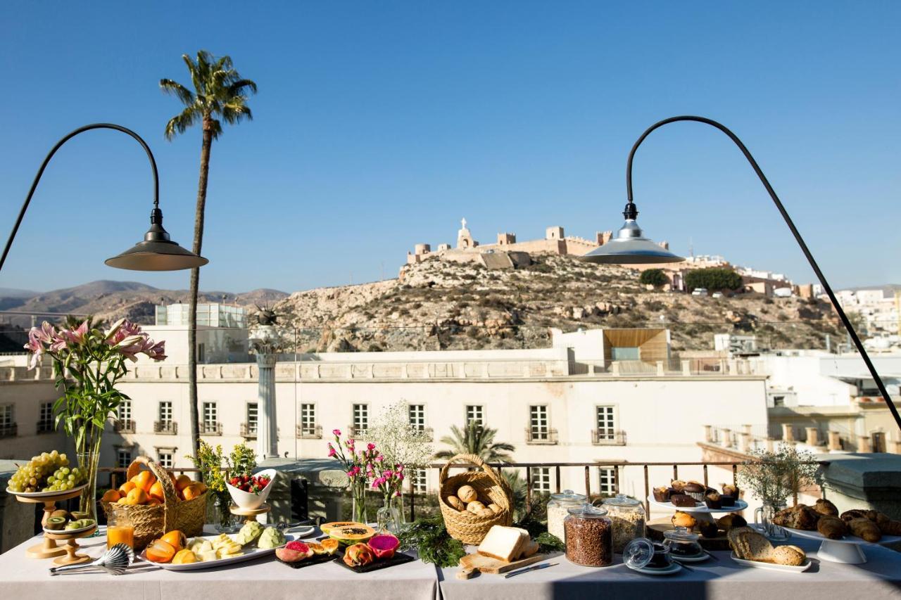 Aire Hotel & Ancient Baths Almeria Bagian luar foto