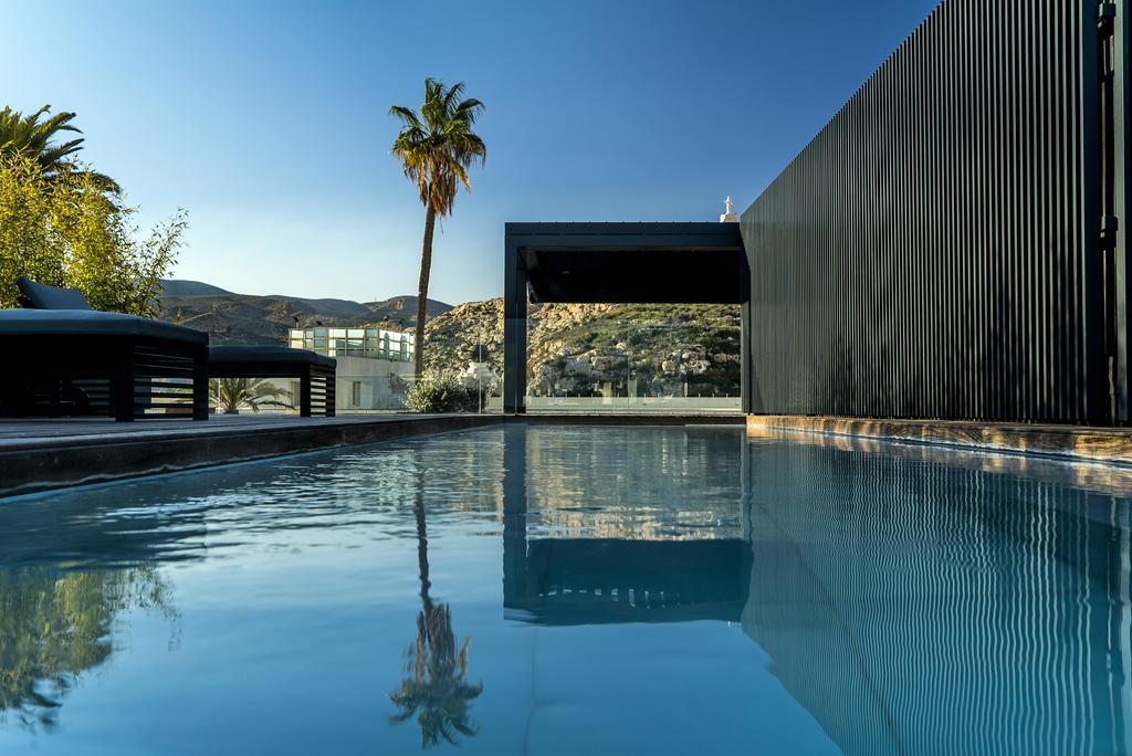 Aire Hotel & Ancient Baths Almeria Bagian luar foto