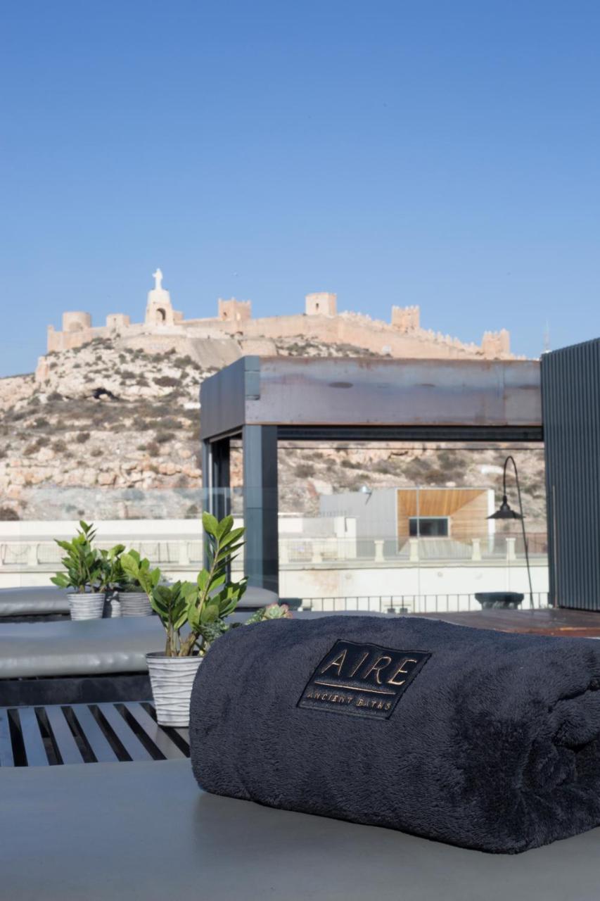 Aire Hotel & Ancient Baths Almeria Bagian luar foto